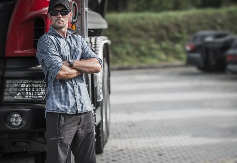 Freight Factoring for Small Businesses: What to Look For in a Partnership