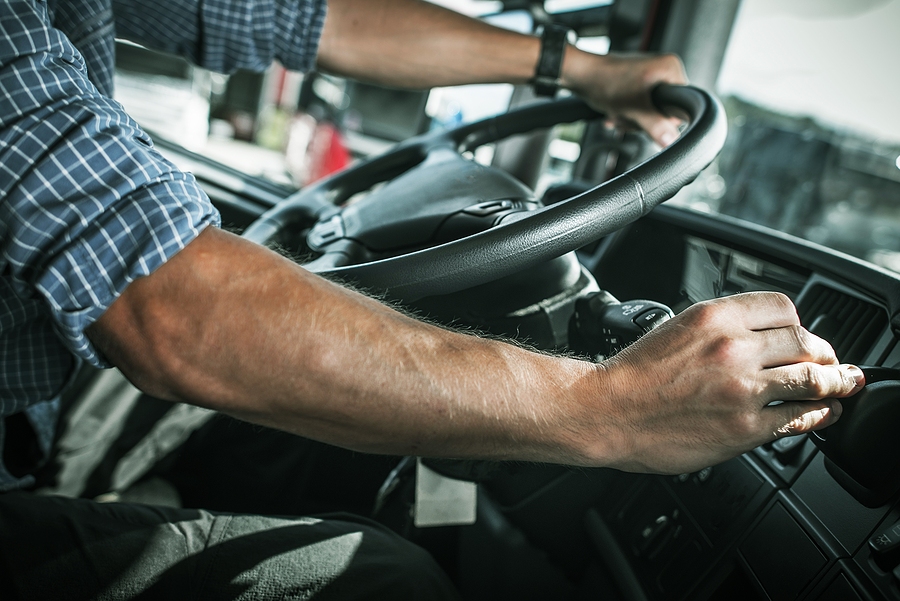 Financing for Small Fleets: Why Freight Factoring Is a Must