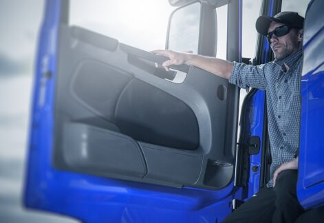 Freight Factoring Myths: Debunking Falsities in the Trucking Industry