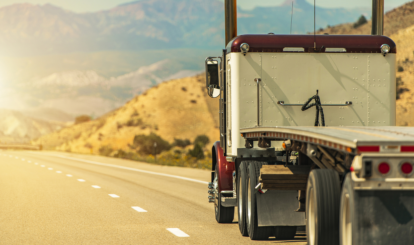 El impacto del precio del combustible en el transporte por carretera: Estrategias para mitigar el aumento de los costes